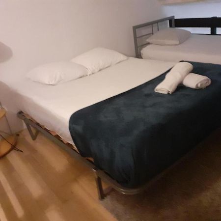 Appartement Calme Avec Terrasse 마르세유 외부 사진